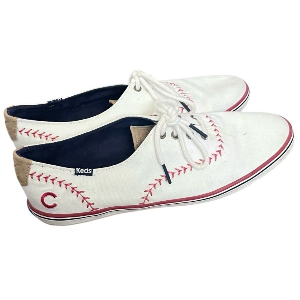 Keds Baseball Sneaker Women's 8 Ortholite Kickstart Pennant Chicago Cubs white